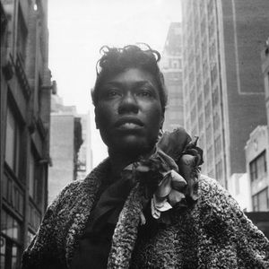 Meet your Posher, Mikia